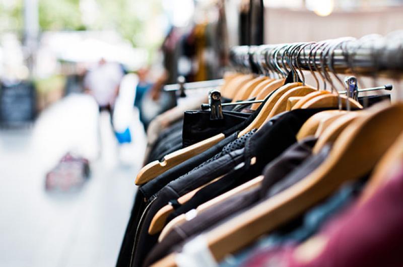 RETAIL CUSTOMER SATISFACTION DOWN THIS YEAR