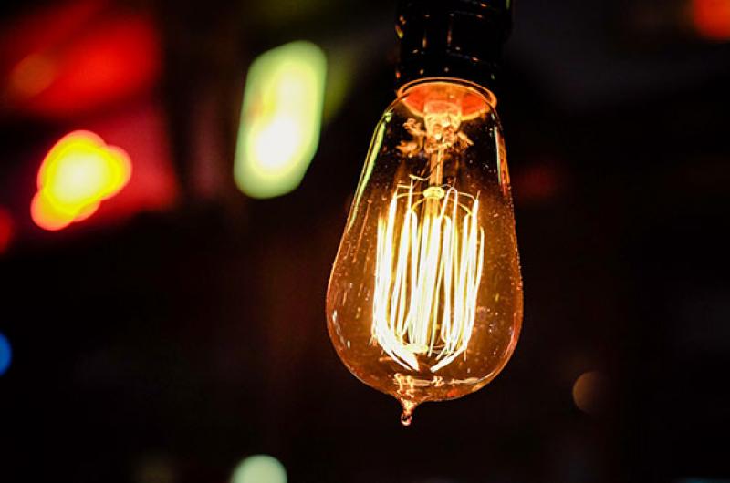 UNIVERSITY STUDENTS LESS SATISFIED WITH STAFF