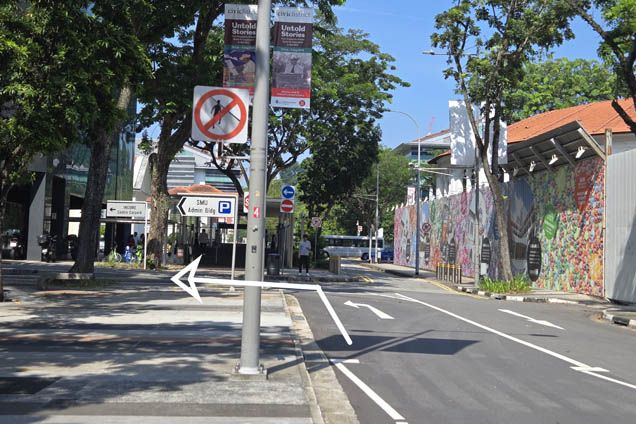 Step 1b for going to Administration Building carpark