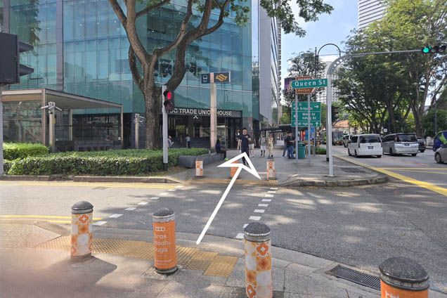 Step 7 from Bencoolen MRT Station Exit B