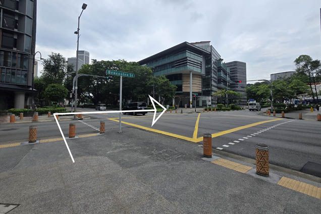 Walk to the traffic light