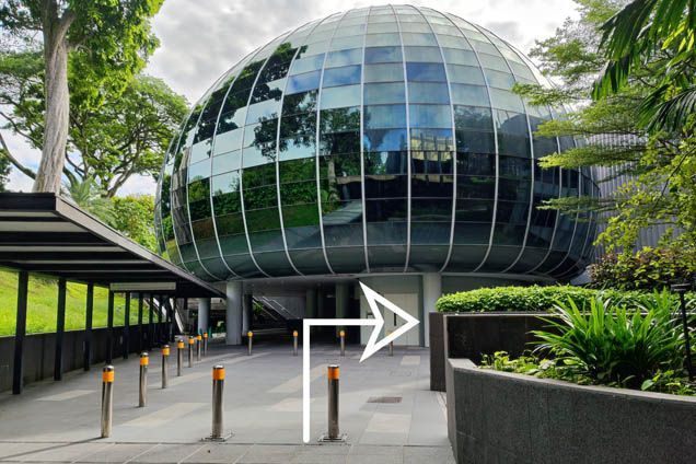 Upon alighting, you will see the Security Reception