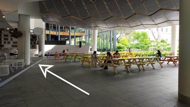 Walk past Onalu Bagel Haús